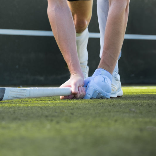 ROYAL Outdoor Hockey Glove | Royal Hockey Gear